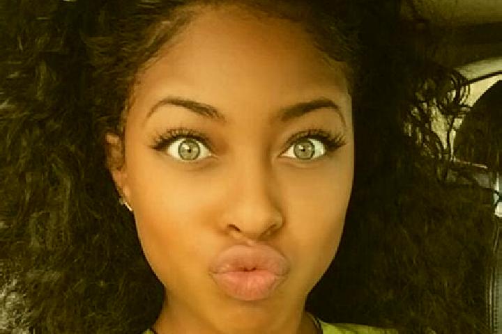 Mia, 30, a chestnut green-eyed ebony companion based in Lazy pod Makytou. Offering Prostate Massage, Duos, Dinner Date, Travel Companion, Party Girl. Availab...