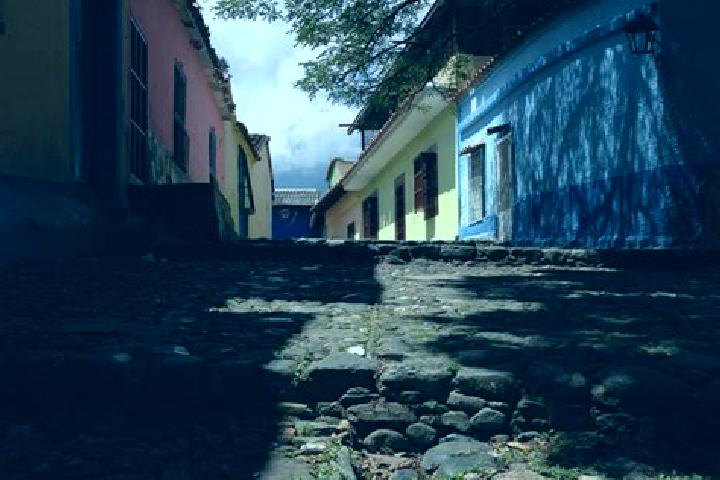 Mia, 30 — Escort in Guarenas, Venezuela