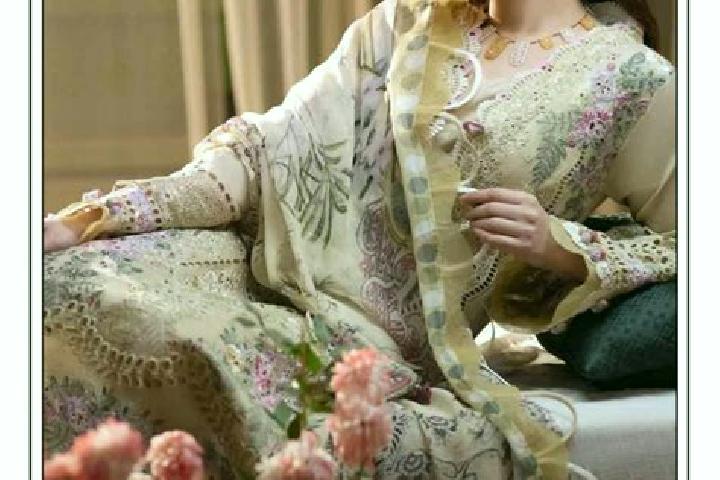 Mia, 30 — Escort in Hala, Pakistan