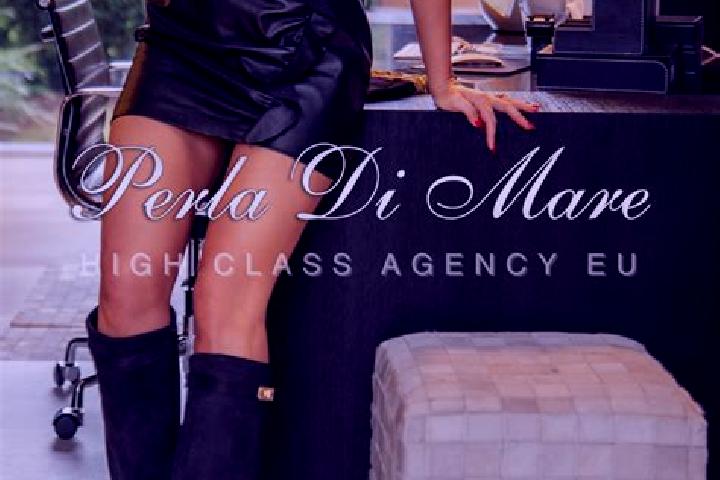 Mia, 30 — Escort in Lapusnicu Mare, Romania