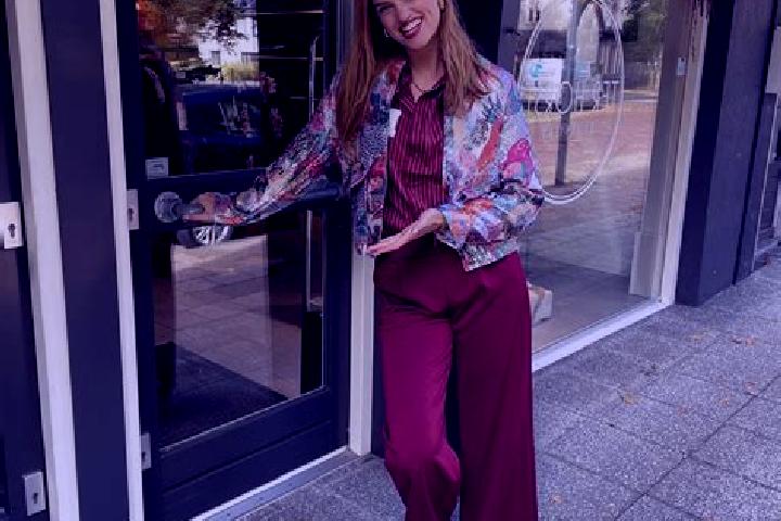 Mia, 30 — Escort in Valkenswaard, Netherlands