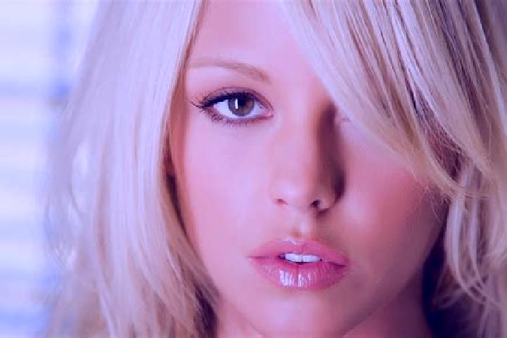 Mia, 31, a blonde brown-eyed ebony companion based in Manoharpur. Offering A-Level, Massage, Duos. Available for incall and outcall, overnight bookings avail...