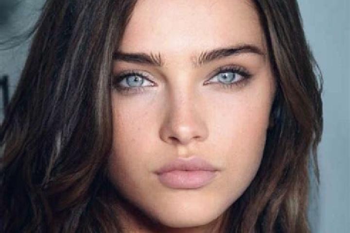 Mia, 31, a brunette dark-eyed caucasian companion based in Pervari. Offering Dinner Date, Duos, Striptease, Domination, A-Level. Available for incall and out...