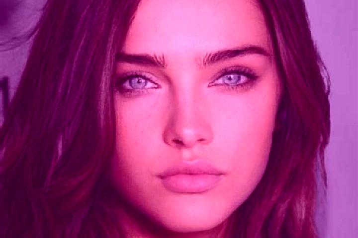 Mia, 31, a brunette green-eyed mixed companion based in Karenis. Offering Erotic Massage, Deep French Kissing, CIM. Available for incall and outcall, day and...