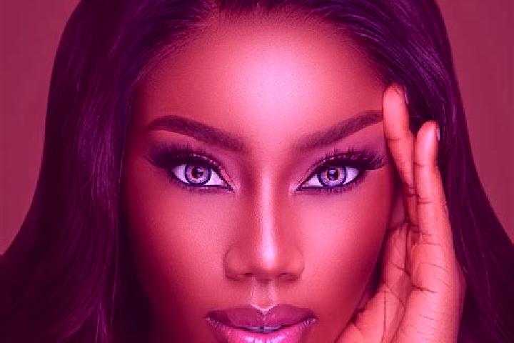Mia, 31, a chestnut blue-eyed ebony companion based in Vorau. Offering 69, Erotic Massage, Striptease. Available for incall and outcall, overnight bookings a...