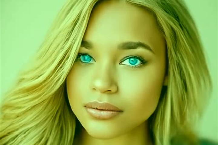 Mia, 31, a dark blonde blue-eyed latina companion based in Bledow. Offering Girlfriend Experience, Erotic Massage, Duos. Available for incall and outcall, ov...