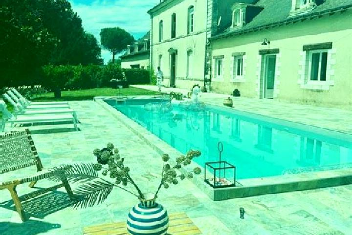 Mia, 31 — Escort in Beaucouze, France