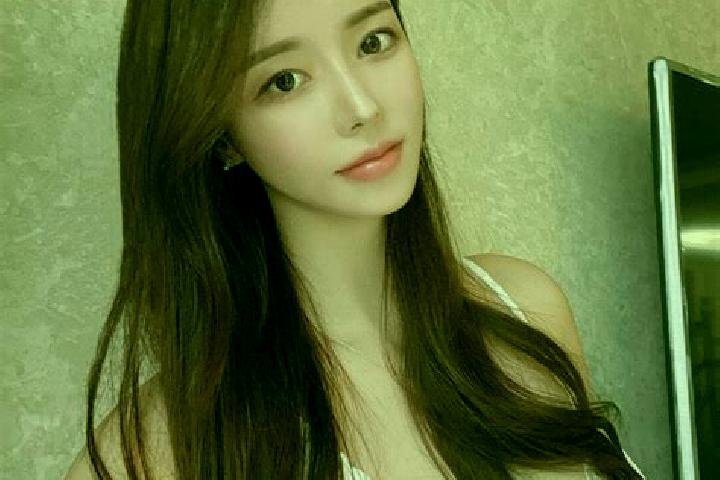 Mia, 31 — Escort in Gaojiacun, China