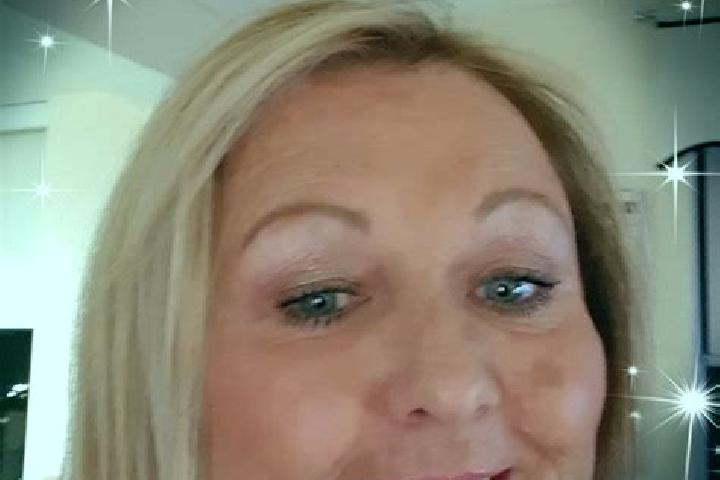 Mia, 31 — Escort in Gronant, United Kingdom