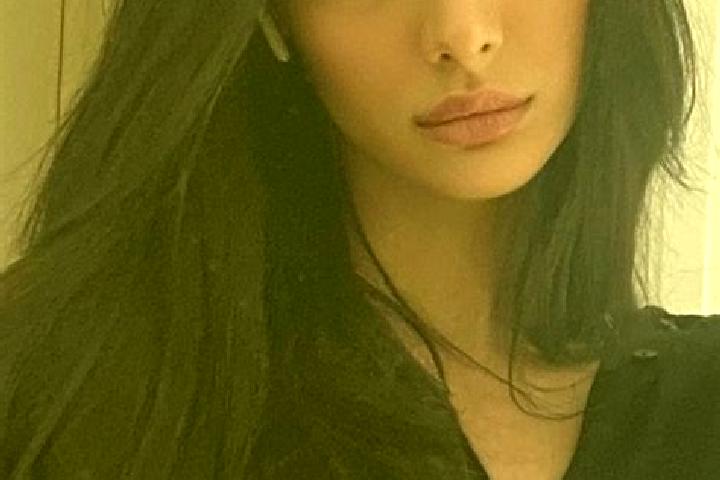 Mia, 32, a black dark-eyed middle eastern companion based in Kakaya. Offering BDSM, CIM, Tantra, Couples. Available for incall and outcall, day and evening d...