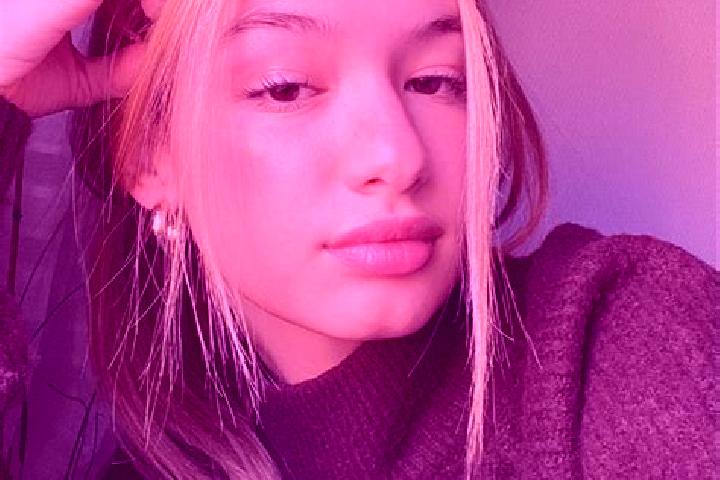 Mia, 32, a blonde brown-eyed ebony companion based in Angadanan. Offering Striptease, Party Girl, Massage. Available for incall and outcall, day and evening ...