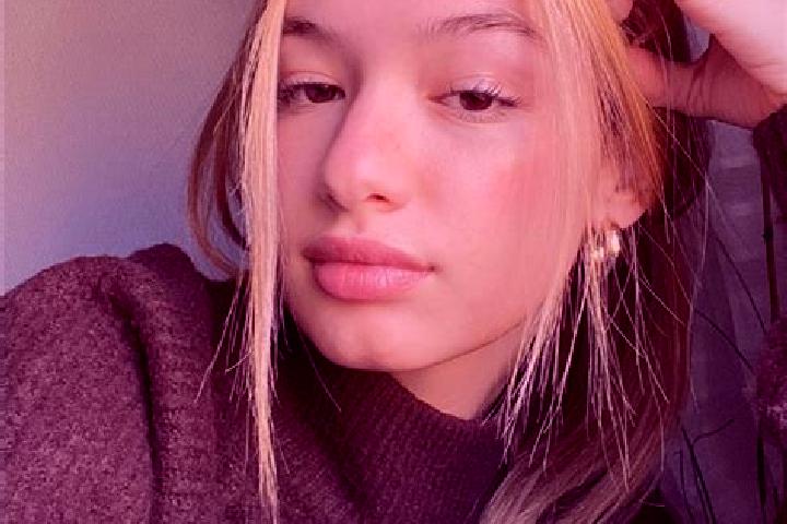 Mia, 32, a blonde brown-eyed ebony companion based in Dalong. Offering Girlfriend Experience, Deep French Kissing, Striptease, Roleplay. Available for incall...