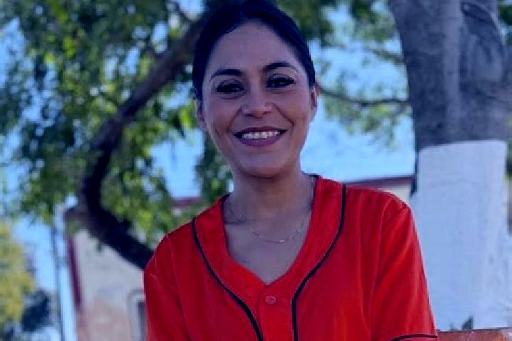Mia, 32 — Escort in Huanal, Mexico