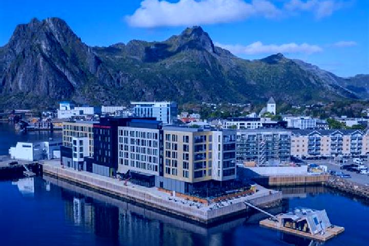 Mia, 32 — Escort in Melbu, Norway