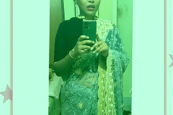 Mia, 32 — Escort in Sachin INA, India