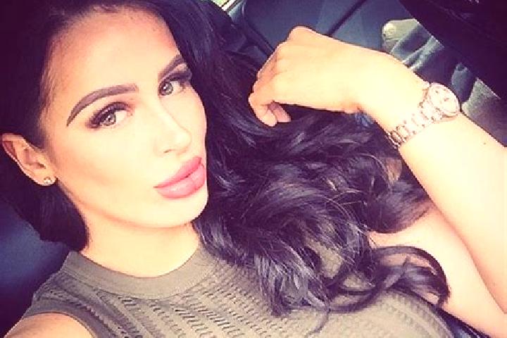 Mia, 32 — Escort in Vancouver, Canada