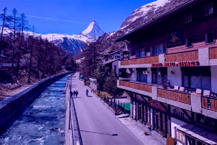 Mia, 32 — Escort in Zermatt, Switzerland