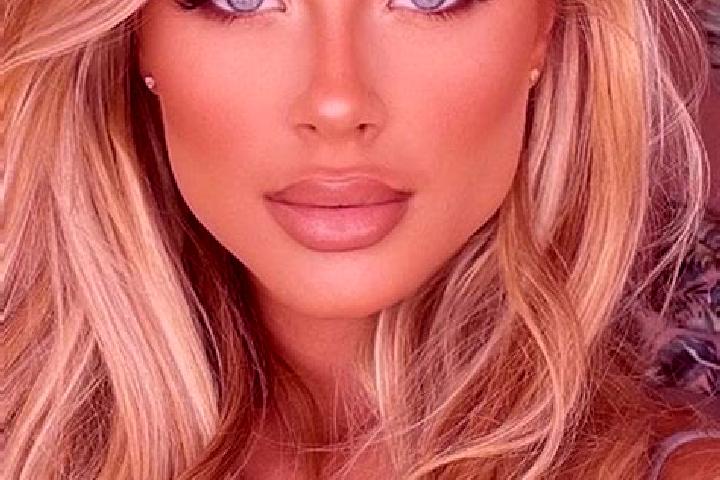 Mia, 33, a blonde blue-eyed latina companion based in Savonlinna. Offering BDSM, Dinner Date, Girlfriend Experience. Available for incall and outcall, overni...