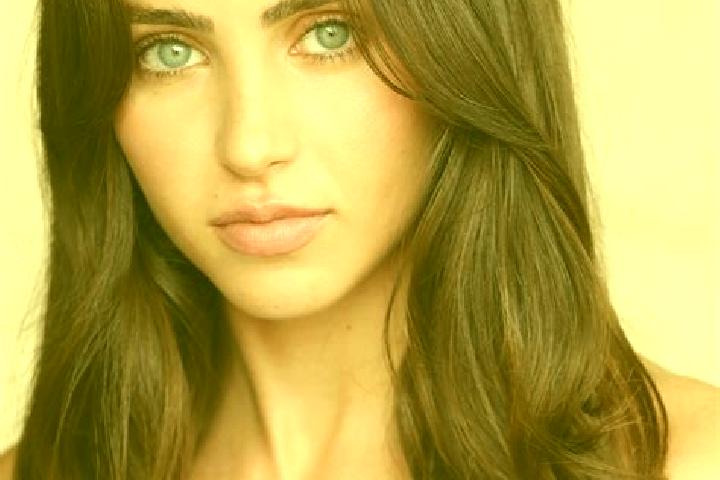 Mia, 33, a chestnut hazel-eyed latina companion based in Rohr. Offering Domination, 69, Striptease, Couples. Available for incall and outcall, overnight book...