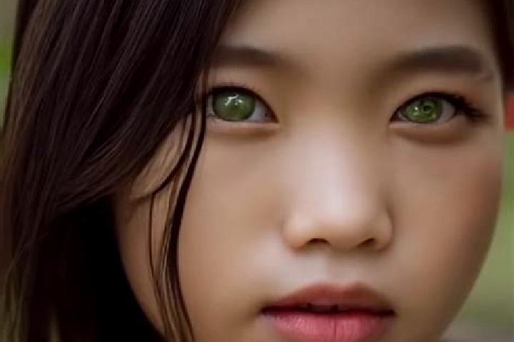 Mia, 33, a red green-eyed asian companion based in Likou. Offering OWO, Party Girl, Domination, Erotic Massage. Available for incall and outcall, day and eve...