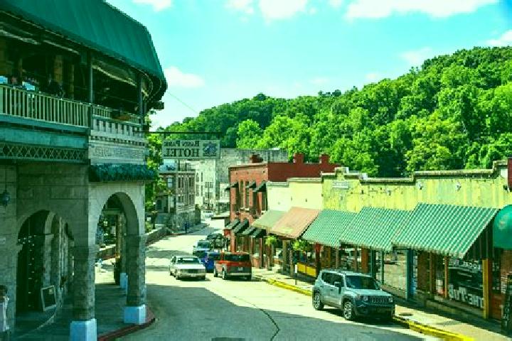 Mia, 33 — Escort in Eureka Springs, United States