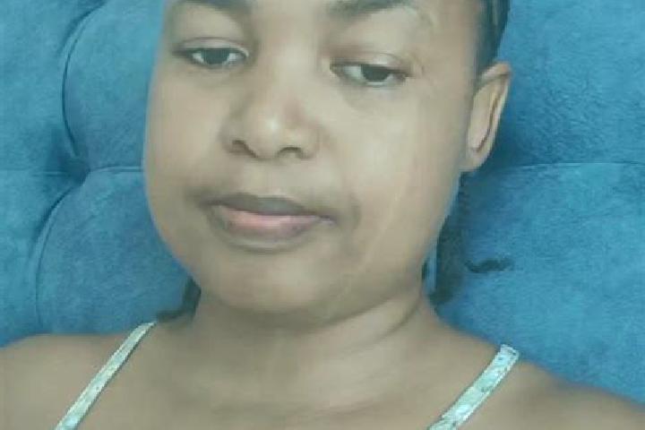 Mia, 33 — Escort in Koni-Ngani, Comoros