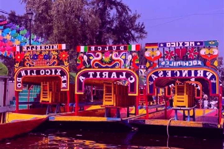 Mia, 33 — Escort in Xochimilco (Reymundo Enriquez), Mexico