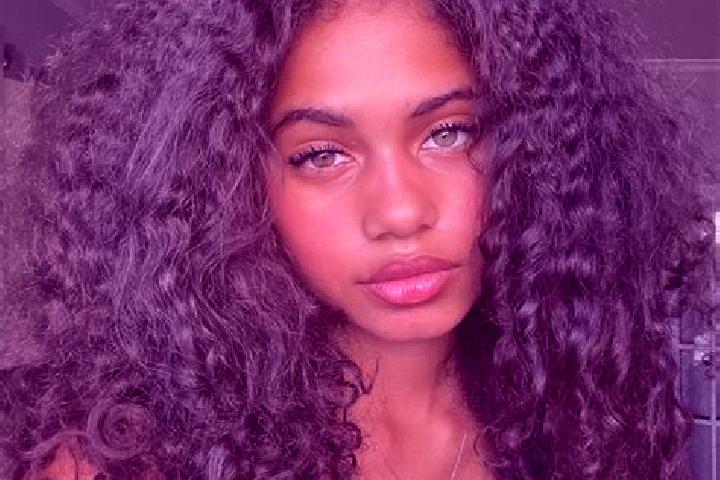 Mia, 34, a black blue-eyed ebony companion based in Moorweg. Offering Deep French Kissing, Dinner Date, Party Girl, 69, Erotic Massage. Available for incall ...