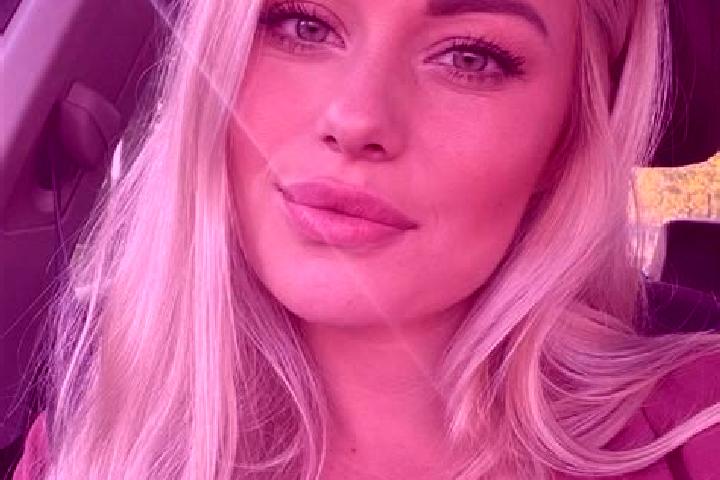Mia, 34, a blonde hazel-eyed mixed companion based in Loukhi. Offering GFE, Prostate Massage, Fetish, Domination. Available for incall and outcall, overnight...
