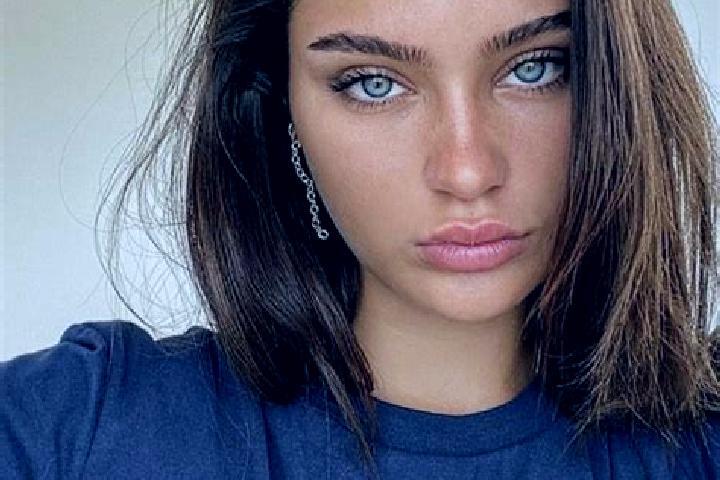 Mia, 34, a brunette brown-eyed caribbean companion based in Essvik. Offering Couples, Girlfriend Experience, Striptease. Available for incall and outcall, ov...