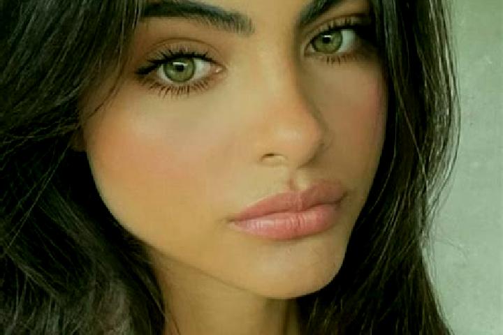 Mia, 34, a brunette green-eyed caribbean companion based in Tate de La Capilla. Offering Overnight, Travel Companion, Girlfriend Experience, Party Girl. Avai...