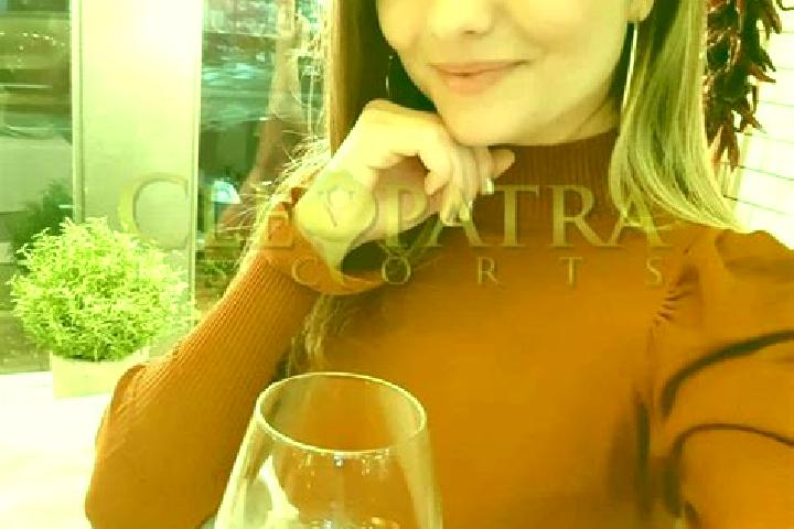 Mia, 34, a brunette grey-eyed slavic companion based in Vilovatovo. Offering A-Level, Erotic Massage, OWO, Dinner Date, Travel Companion. Available for incal...