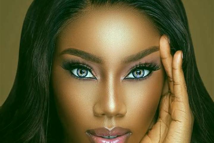 Mia, 34, a chestnut blue-eyed ebony companion based in Telavi. Offering Dinner Date, Couples, 69, Deep French Kissing. Available for incall and outcall, day ...
