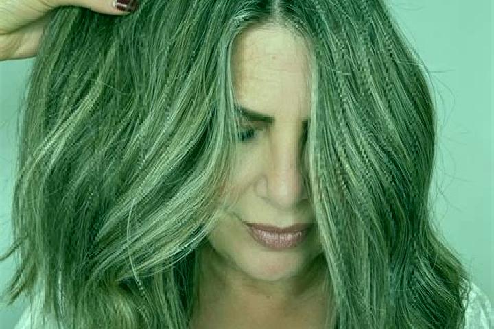 Mia, 34, a dark blonde grey-eyed ebony companion based in Arbonne. Offering Prostate Massage, Party Girl. Available for incall and outcall, day and evening d...