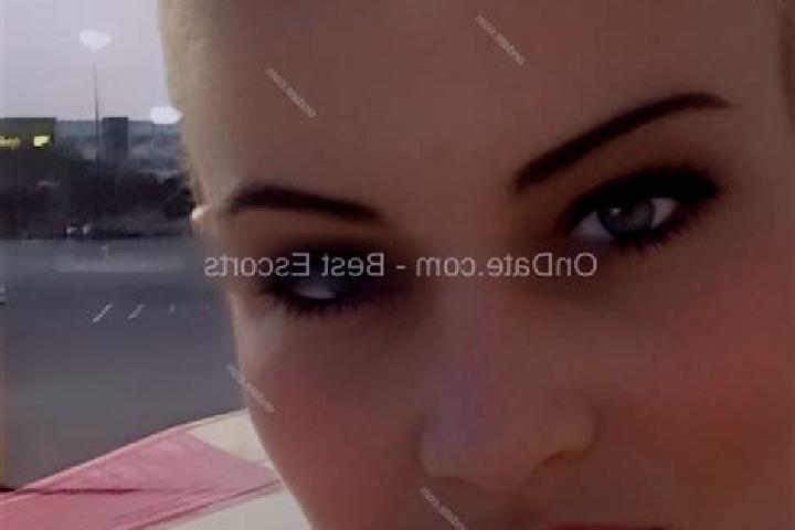 Mia, 34 — Escort in Bunnlevel, United States