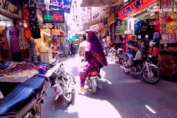 Mia, 34 — Escort in Chawinda, Pakistan