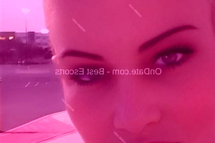 Mia, 34 — Escort in Kelpin, China