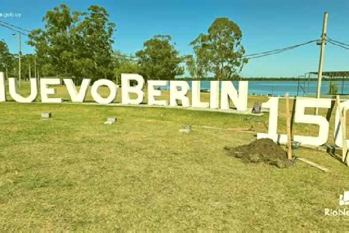 Mia, 34 — Escort in Nuevo Berlin, Uruguay
