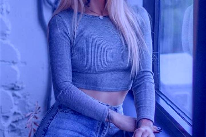 Mia, 34 — Escort in Pershozvanivka, Ukraine