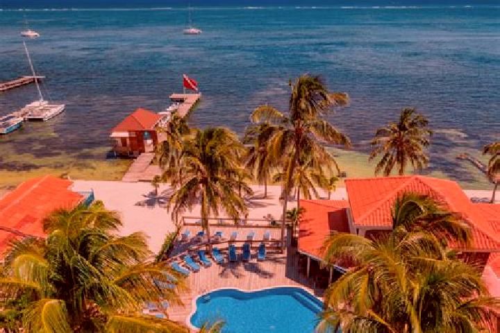 Mia, 34 — Escort in San Felipe, Belize