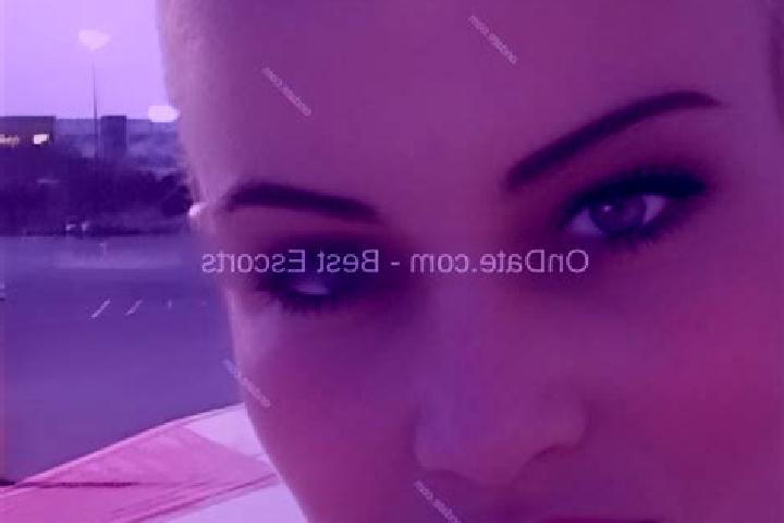 Mia, 34 — Escort in Wenfenglu, China