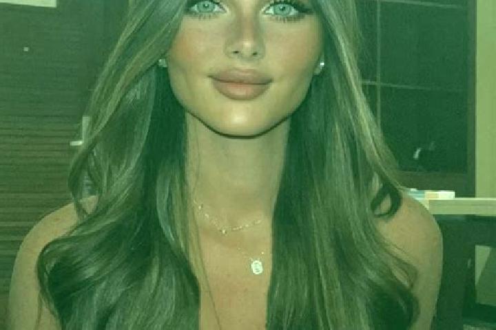 Mia, 35, a brunette dark-eyed caribbean companion based in Boyertown. Offering Dinner Date, GFE, Erotic Massage. Available for incall and outcall, overnight ...