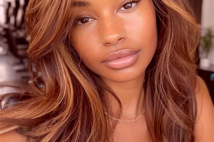 Mia, 35, a dark blonde brown-eyed mixed companion based in Paicandu. Offering GFE, Dinner Date, Erotic Massage, A-Level. Available for incall and outcall, ov...