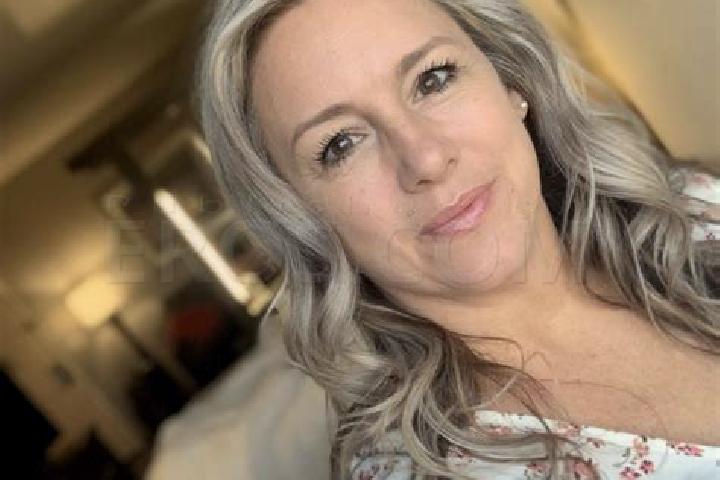 Mia, 35, a red grey-eyed european companion based in Higashikagawa. Offering Girlfriend Experience, Domination, Fetish, Overnight, GFE. Available for incall ...