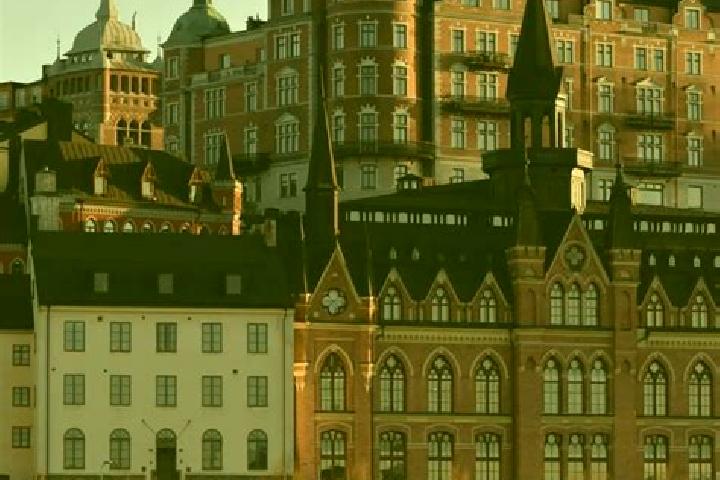 Mia, 35 — Escort in Hallabrottet, Sweden