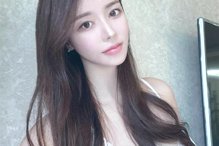 Mia, 35 — Escort in Liangduo, China