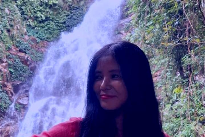 Mia, 35 — Escort in Majamasjid, Indonesia