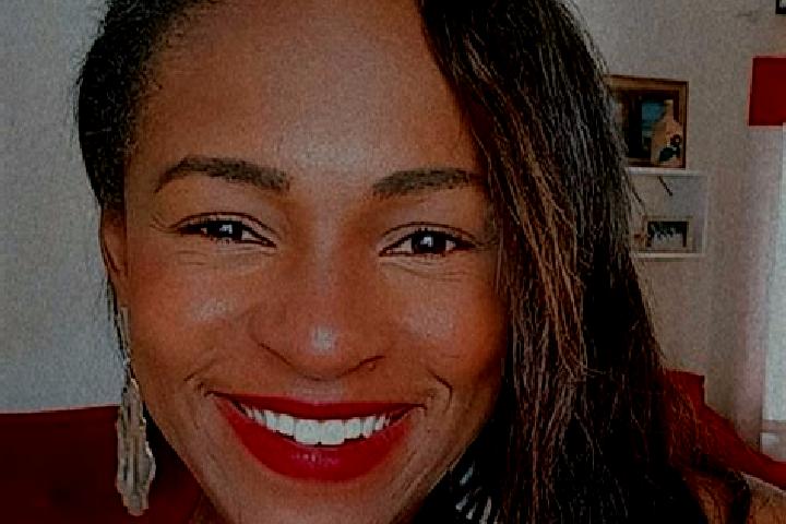 Mia, 35 — Escort in Tangua, Brazil