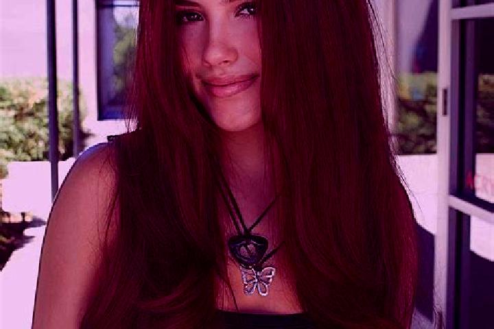 Mia, 36, a auburn dark-eyed middle eastern companion based in Castlecrag. Offering Fetish, Couples, Erotic Massage, Striptease. Available for incall and outc...