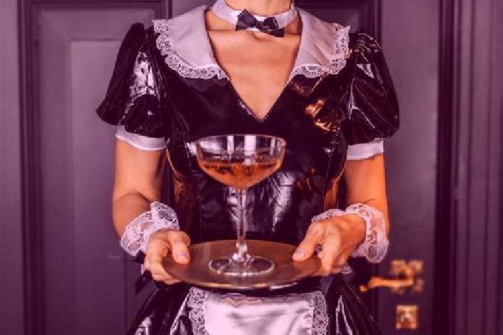 Mia, 36, a brunette dark-eyed slavic companion based in Godella. Offering Travel Companion, Overnight, 69, BDSM, Dinner Date. Available for incall and outcal...